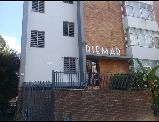 2.5 BEDROOM FLAT SOLD IN SUNNYSIDE